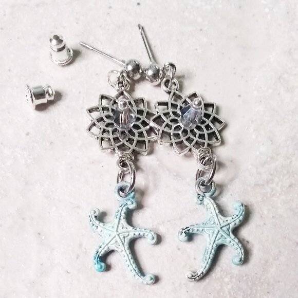 Coastal ~ Beach ~ Island Living! Patina Painted Starfish ~ Sea Star ~ Earrings#3 - Picture 2 of 7
